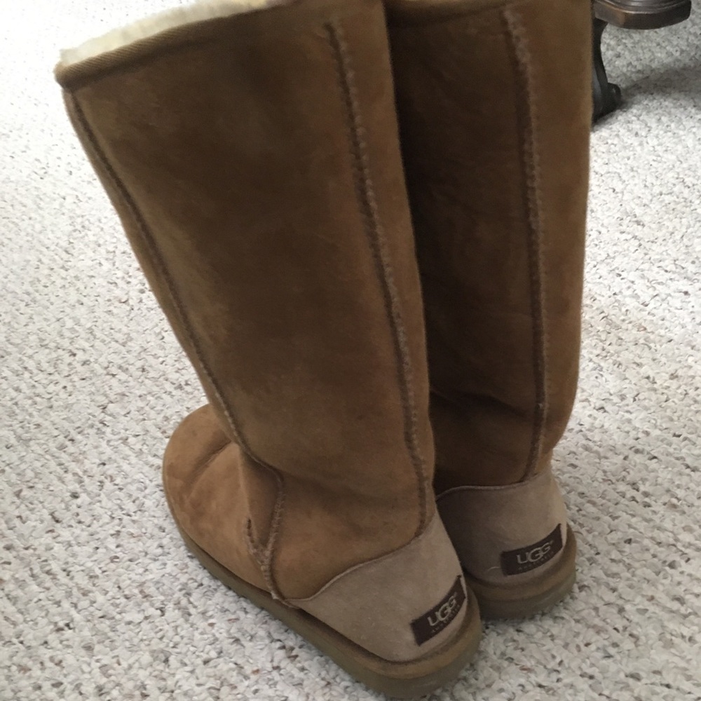 Tall tan uggs